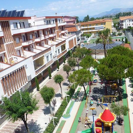Apparthotel Residence Riviera Dei Cedri Santa Maria Del Cedro Dış mekan fotoğraf