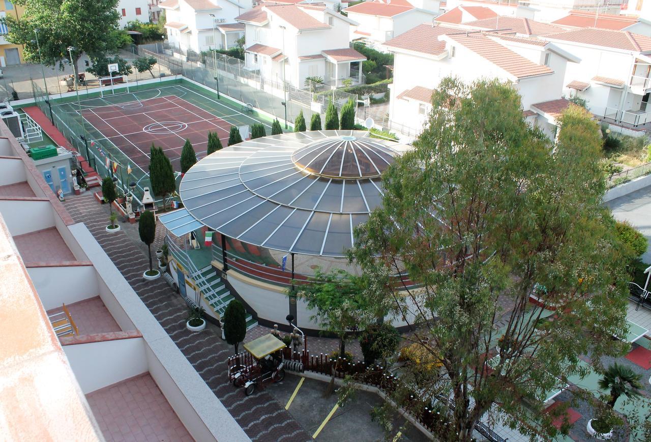 Apparthotel Residence Riviera Dei Cedri Santa Maria Del Cedro Dış mekan fotoğraf